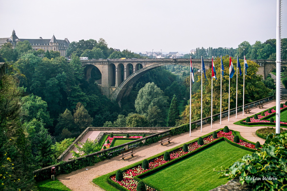 Luxemburg - Adolphe-Brücke-Bearbeitet.jpg